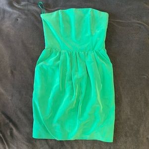 Strapless kelly green semi backless cocktail dress